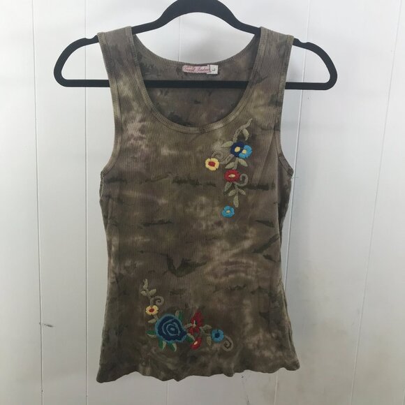 Casual Freedom green tie dye floral embroidered ribbed knit boho tank top size L - Picture 1 of 5